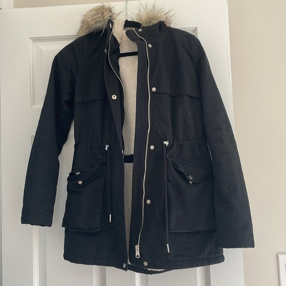 H&M Coat - Picture 3 of 5